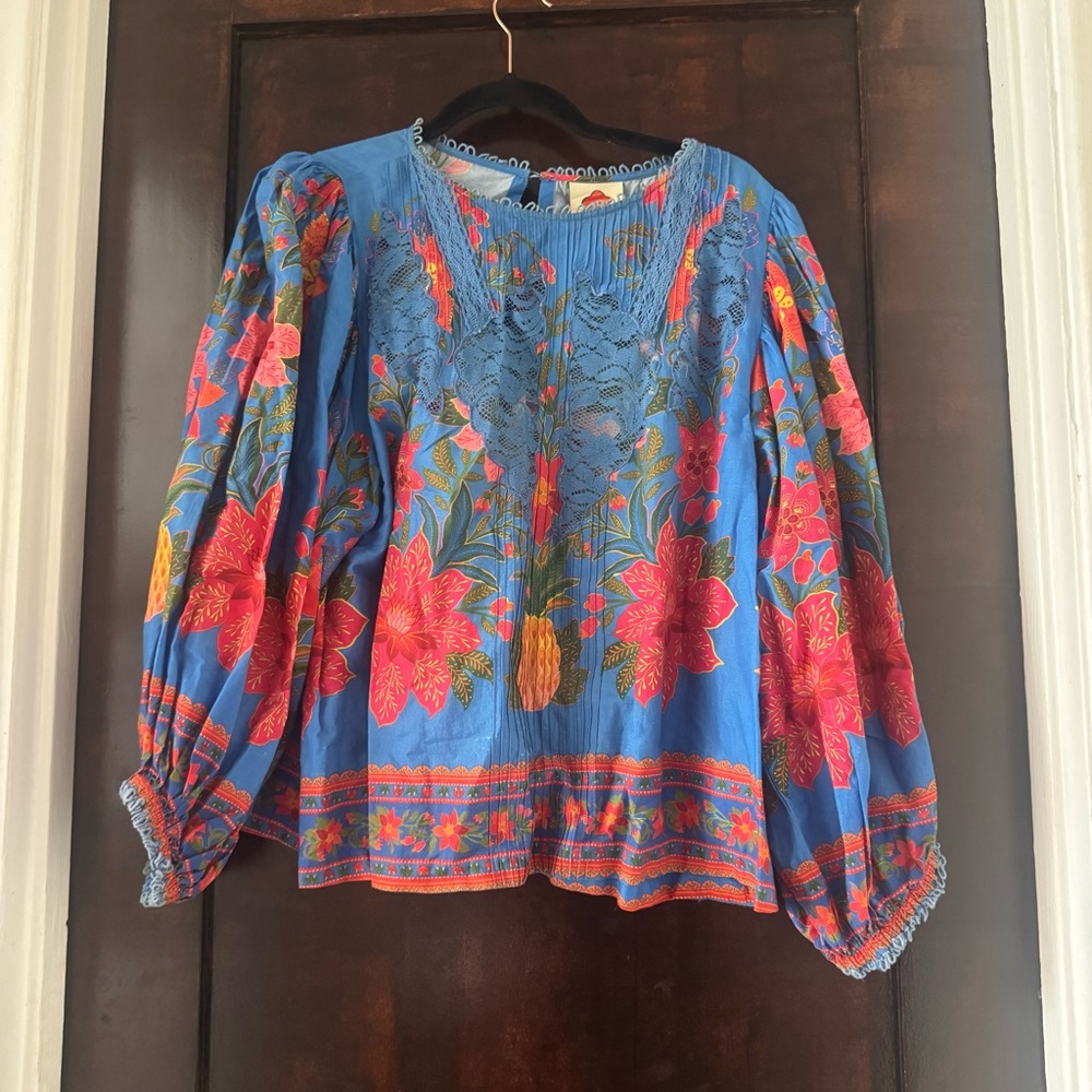 Farm Rio Floral Blue Women's Top - Picture 2 of 6